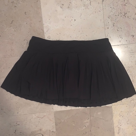 Lululemon Pleat to Street Skort - Picture 4 of 8